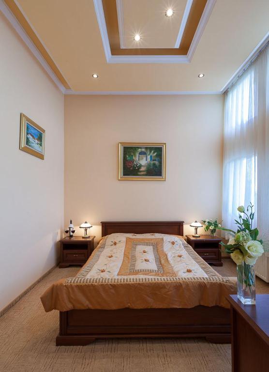 Apart Hotele Çestohova Oda fotoğraf