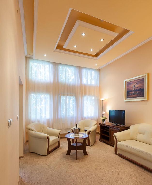 Apart Hotele Çestohova Oda fotoğraf